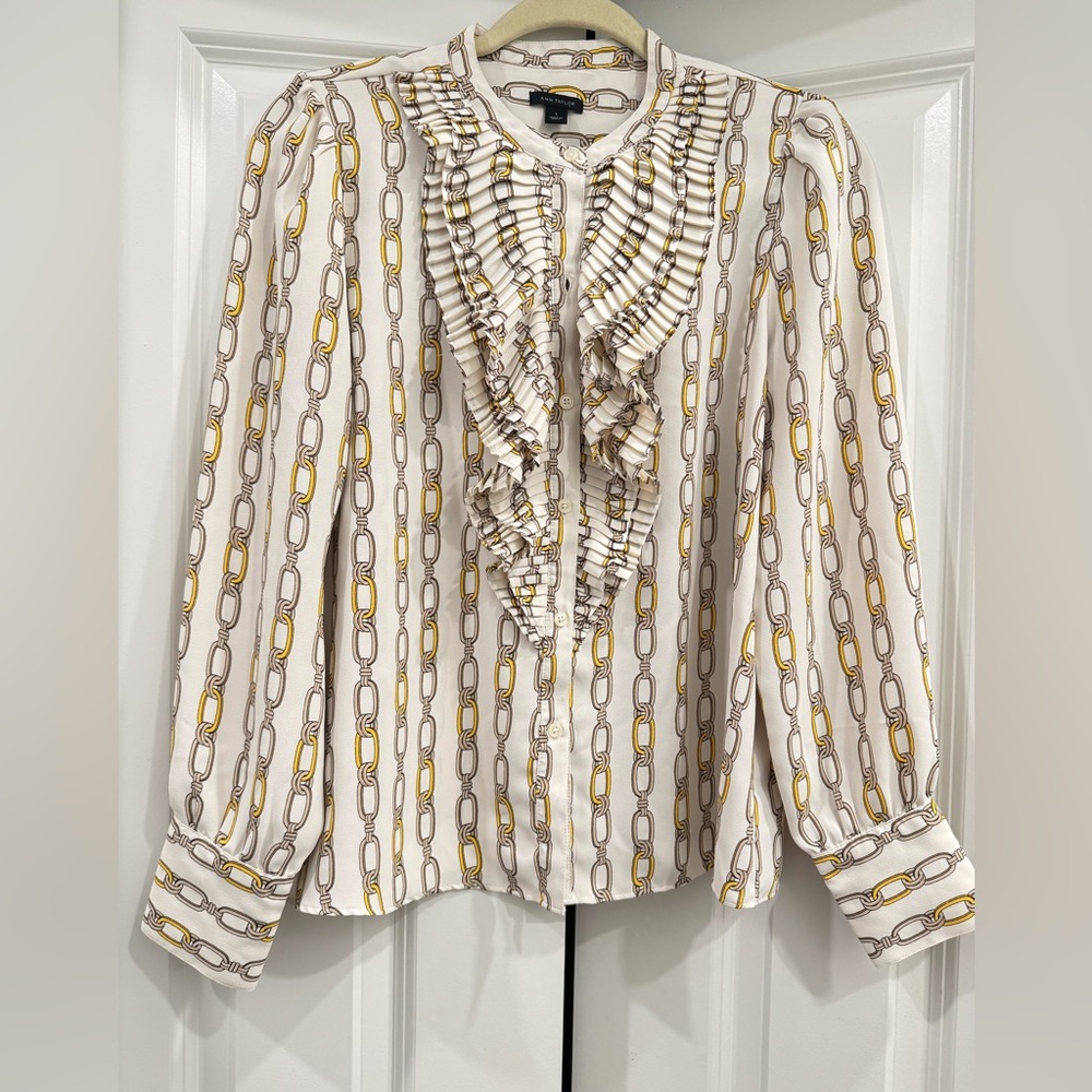 Ann Taylor Chain Patterned Blouse in Cream and Gold